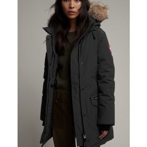 Canada Goose Black Trillium Parka - Size M